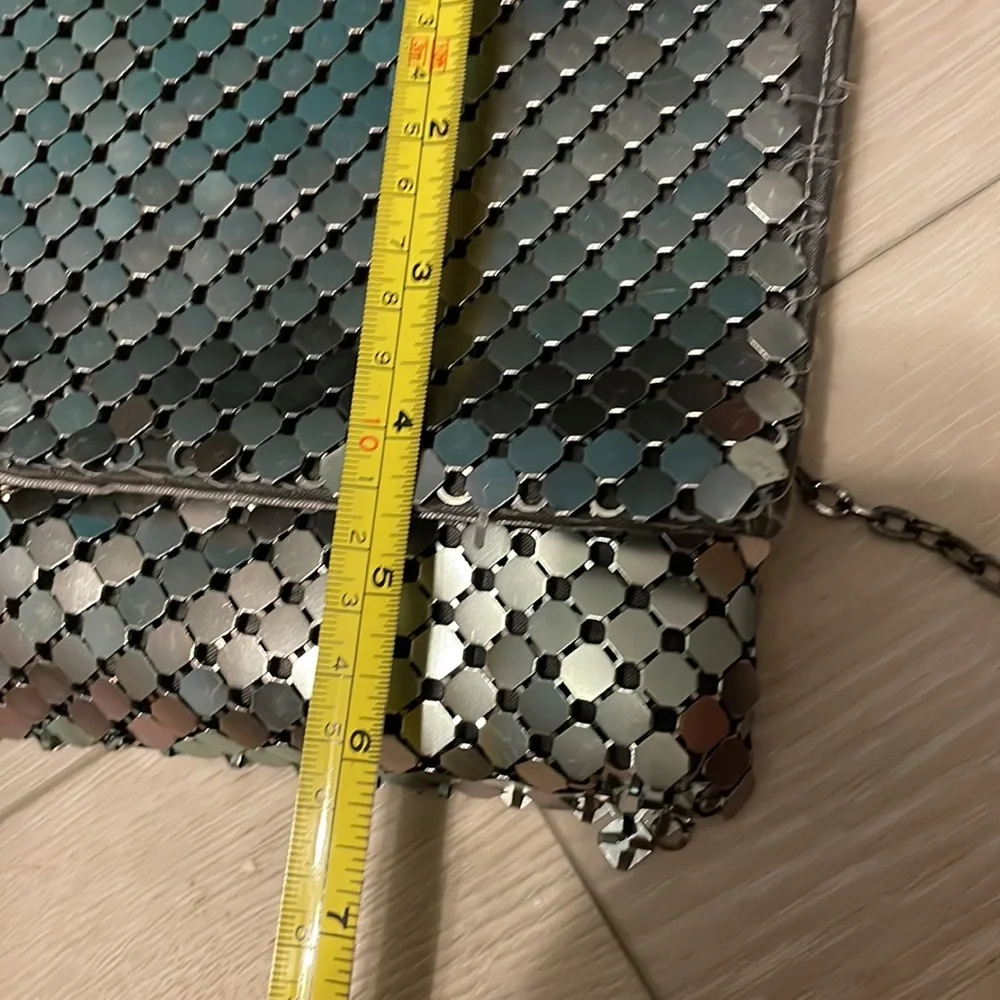 Vintage Silver Metallic Purse with chain